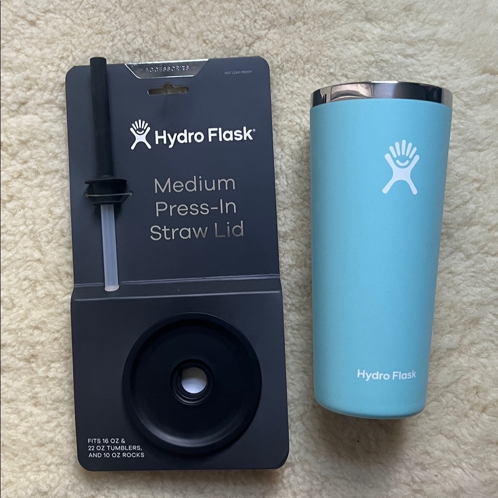 Hydroflask turquoise 22oz tumbler with brand new medium press-in straw lid